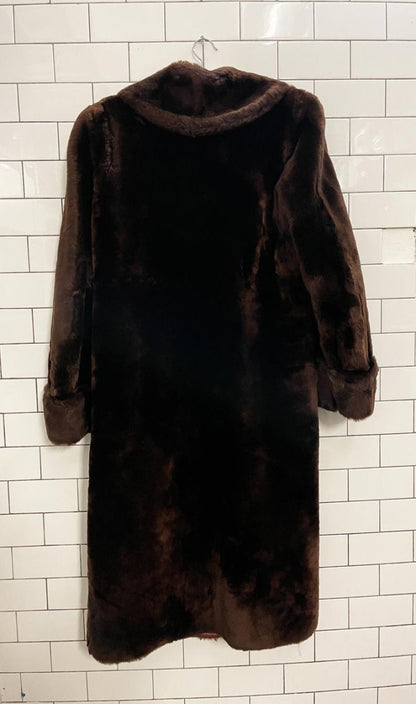 vintage faux fur long brown coat - good market thrift store