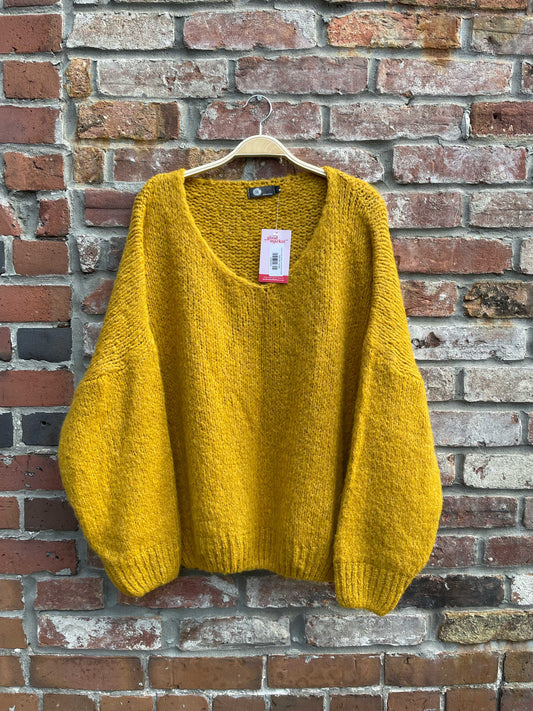 made in italy chunky oversized knit sweater