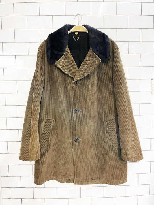 vintage faux fur collar + lined chunky cord coat | made in USA - good market thrift store