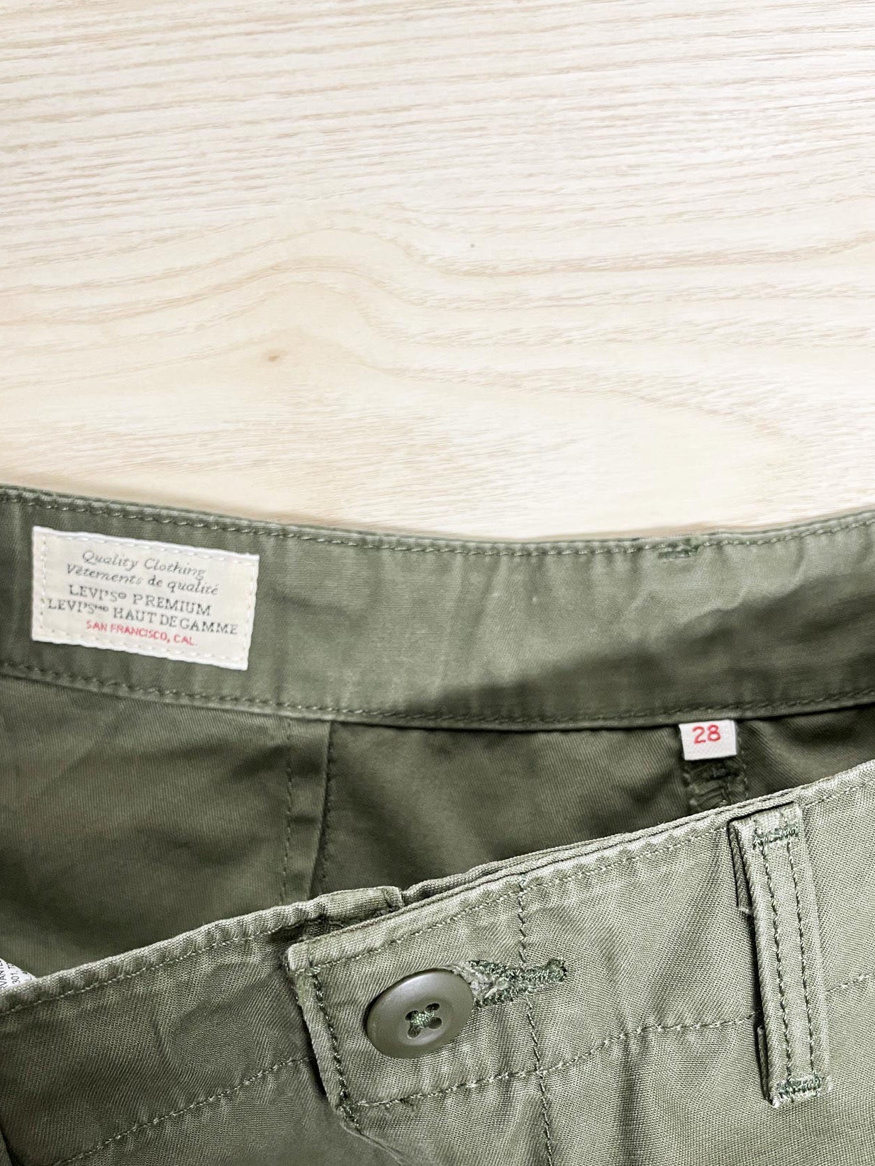 levi's 94 baggy cargo wide leg pants