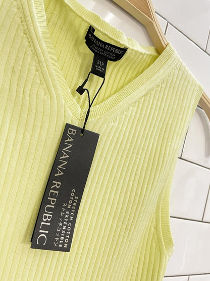 nwt banana republic stretch cotton tank - good market thrift store