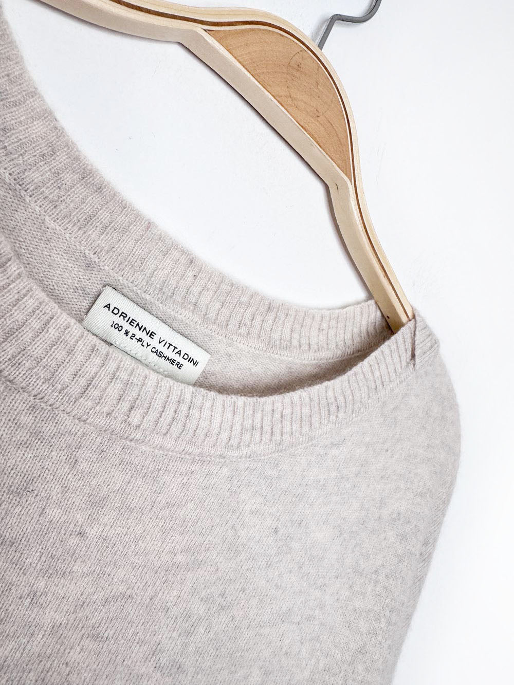 adrienne vittadini 100% cashmere knit sweater