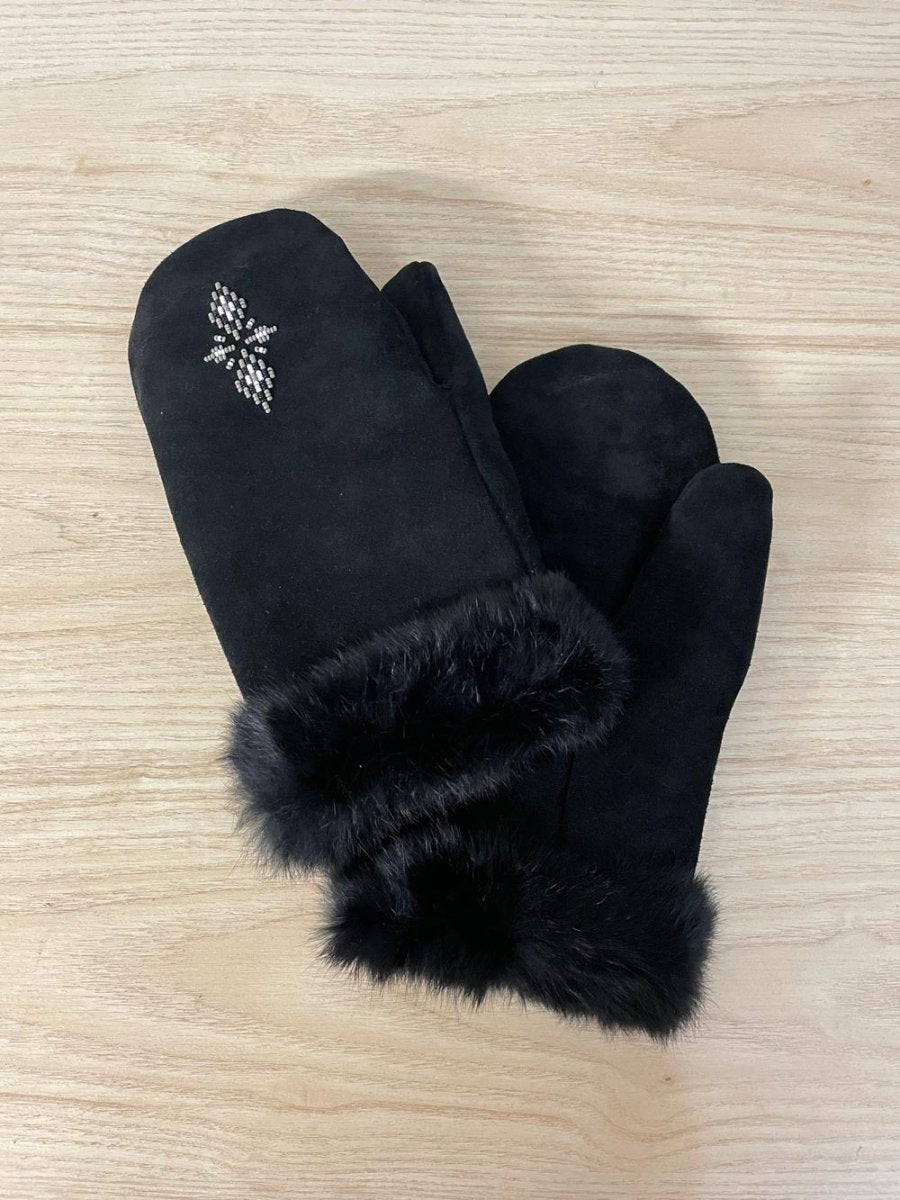 manitobah mukluks rabbit fur beaded suede mitts - good market thrift store
