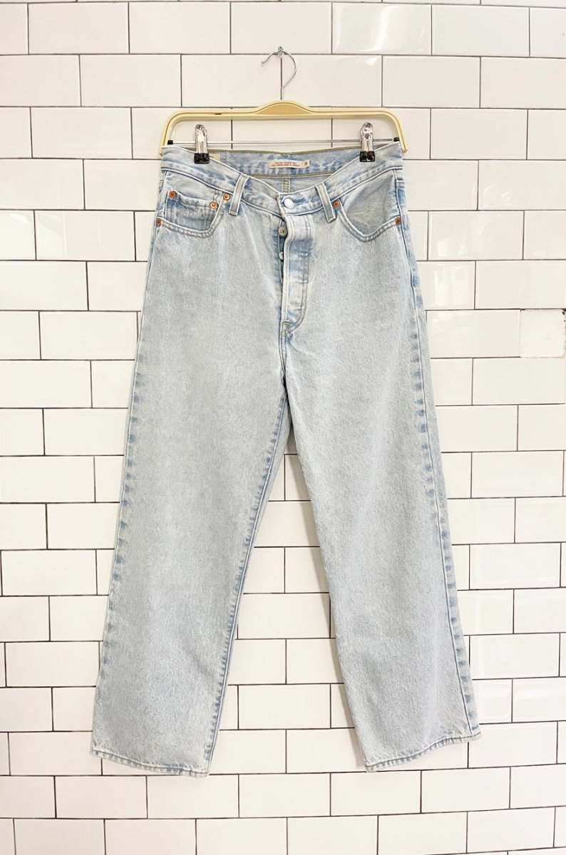 levi's ribcage straight ankle jeans - good market thrift store