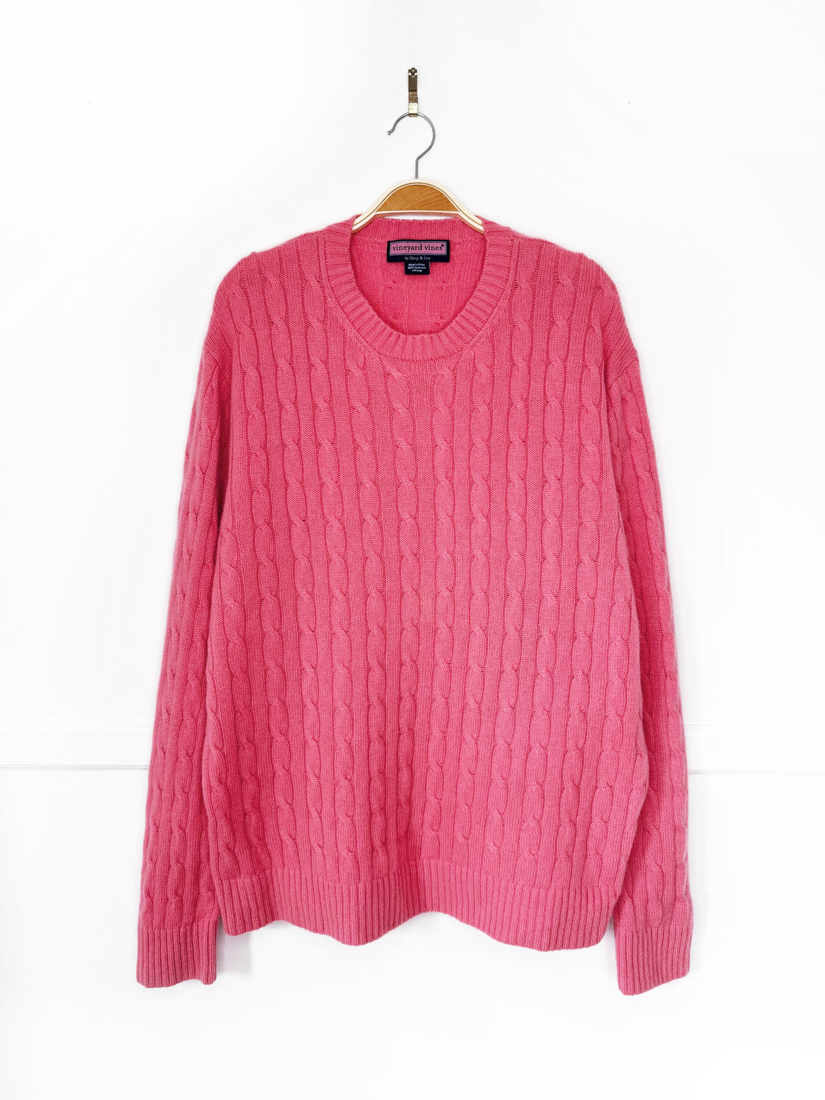vineyard vines 100% cashmere cable knit sweater