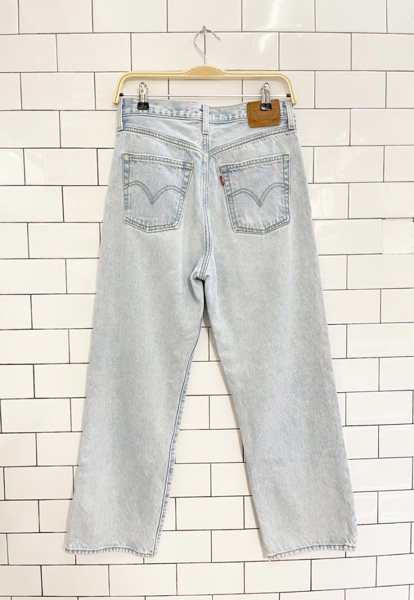 levi's ribcage straight ankle jeans - good market thrift store