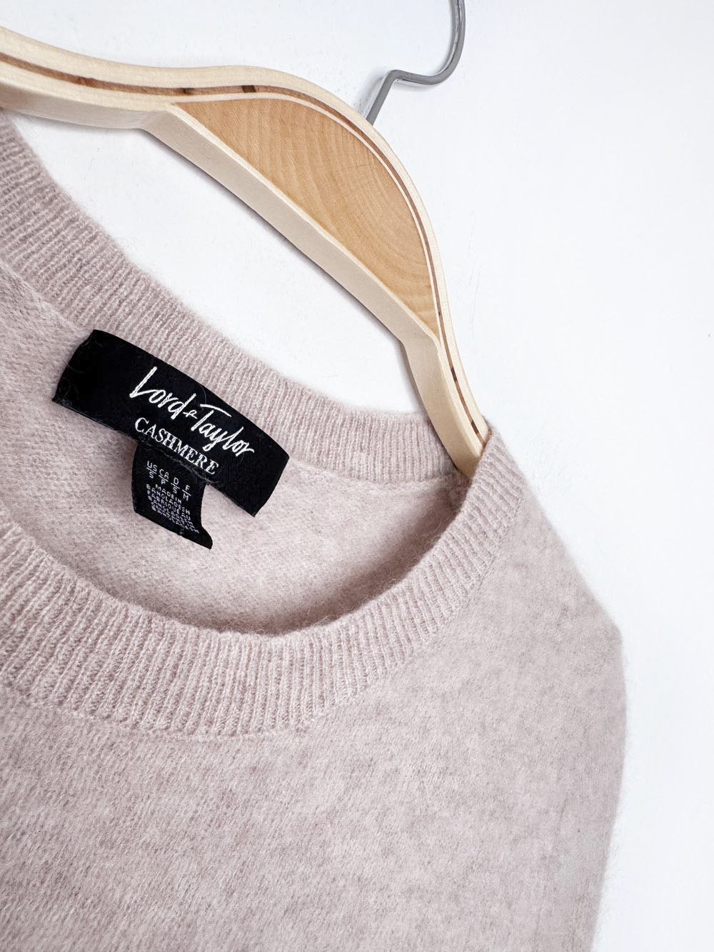 lord & taylor 100% cashmere knit sweater