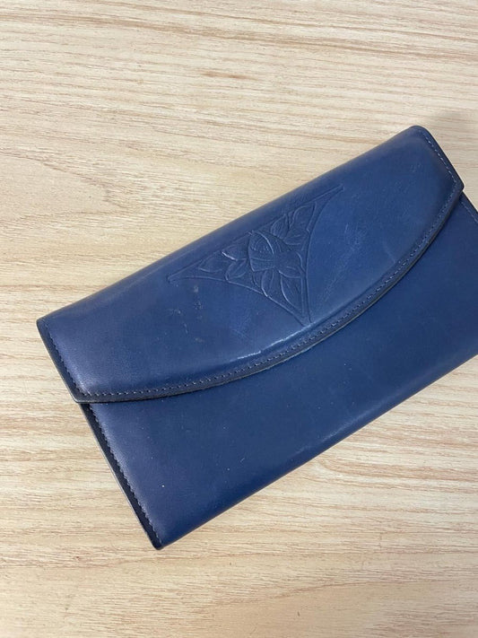 vintage rolfs tooled rose butter leather wallet - good market thrift store