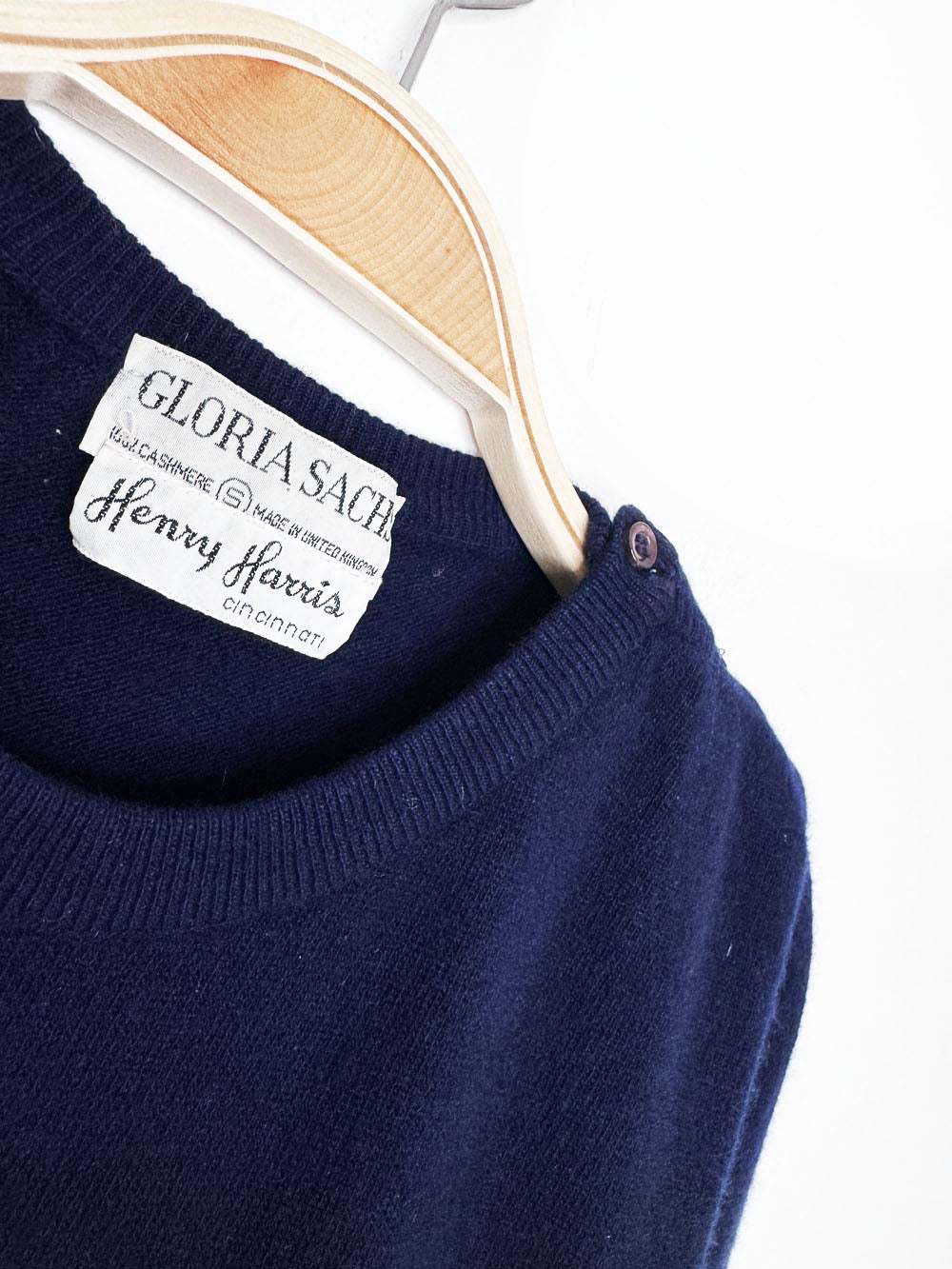 vintage 80s gloria sachs 100% cashmere knit sweater