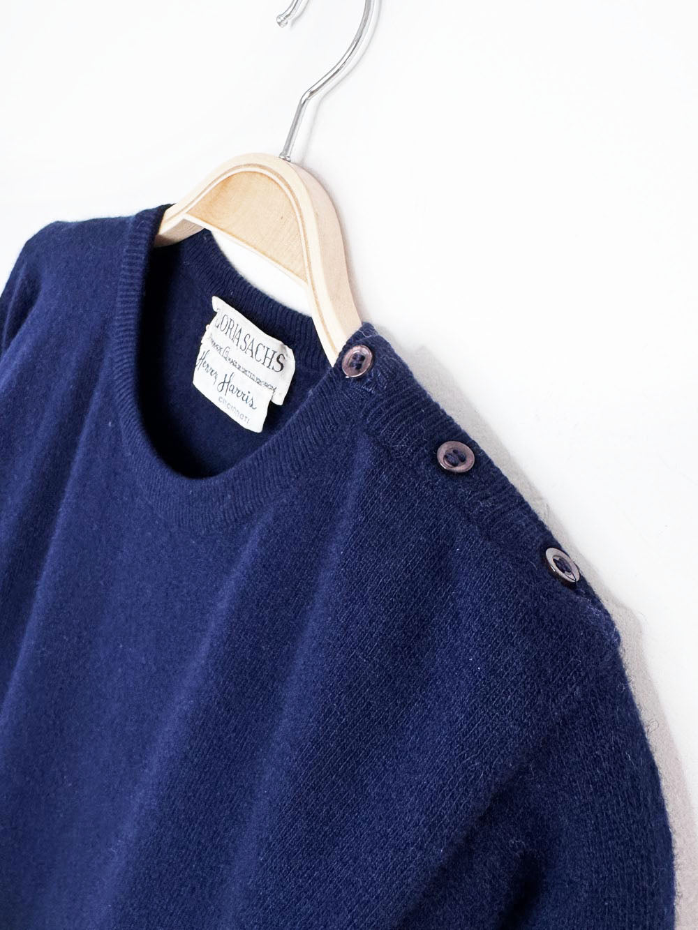 vintage 80s gloria sachs 100% cashmere knit sweater