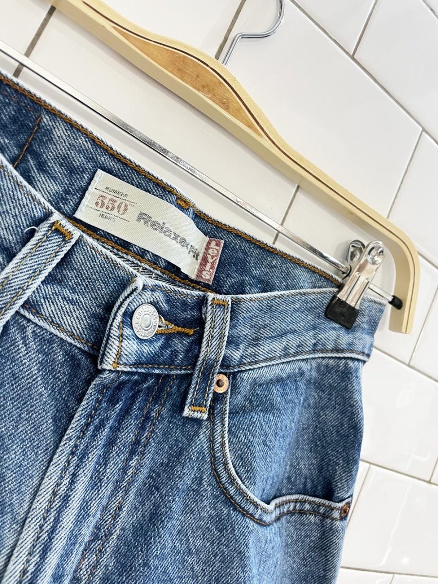 vintage 00s levi's 550 relaxed loose fit jeans - good market thrift store