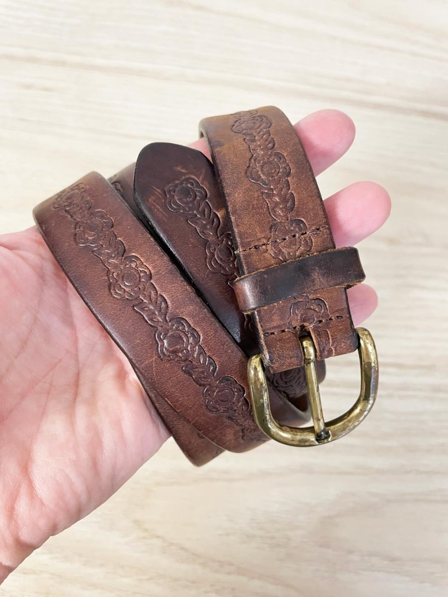 vintage 00s NR tooled flowers leather belt | northern reflections - good market thrift store