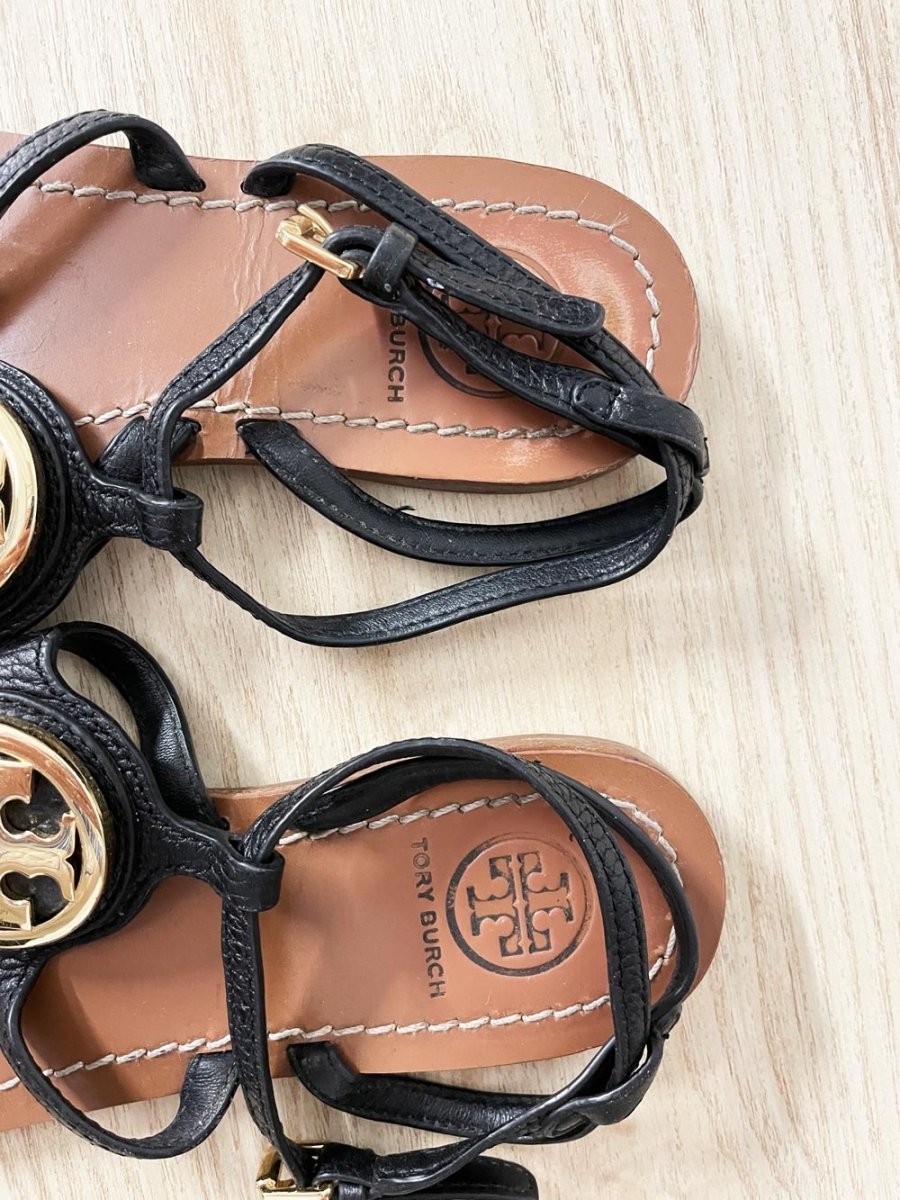 tory burch leticia leather logo thong sandal - good market thrift store