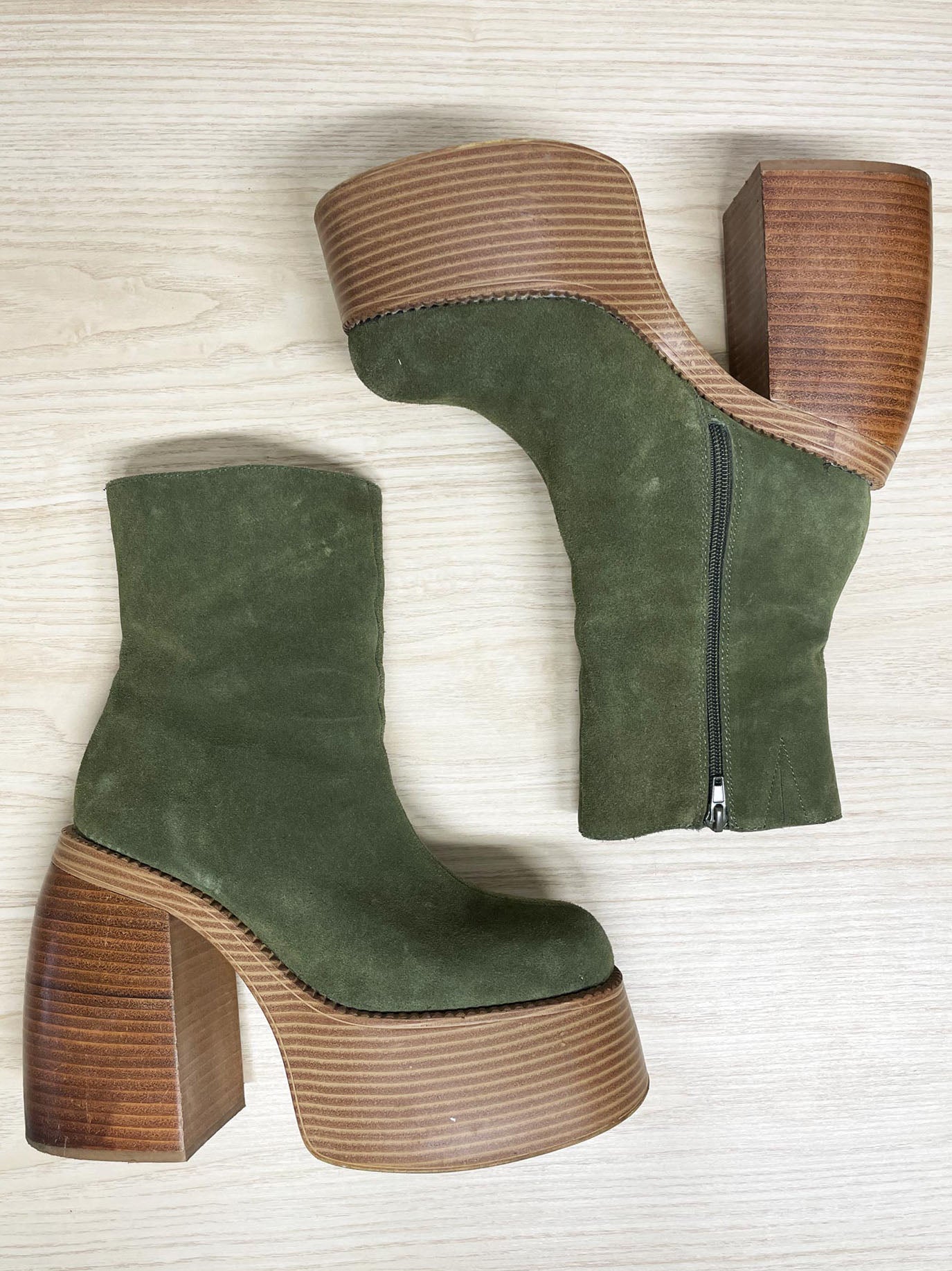 urban outfitters anna suede chunky platform boots