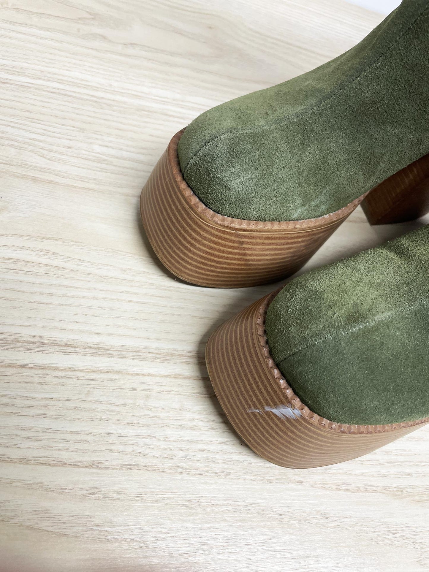 urban outfitters anna suede chunky platform boots
