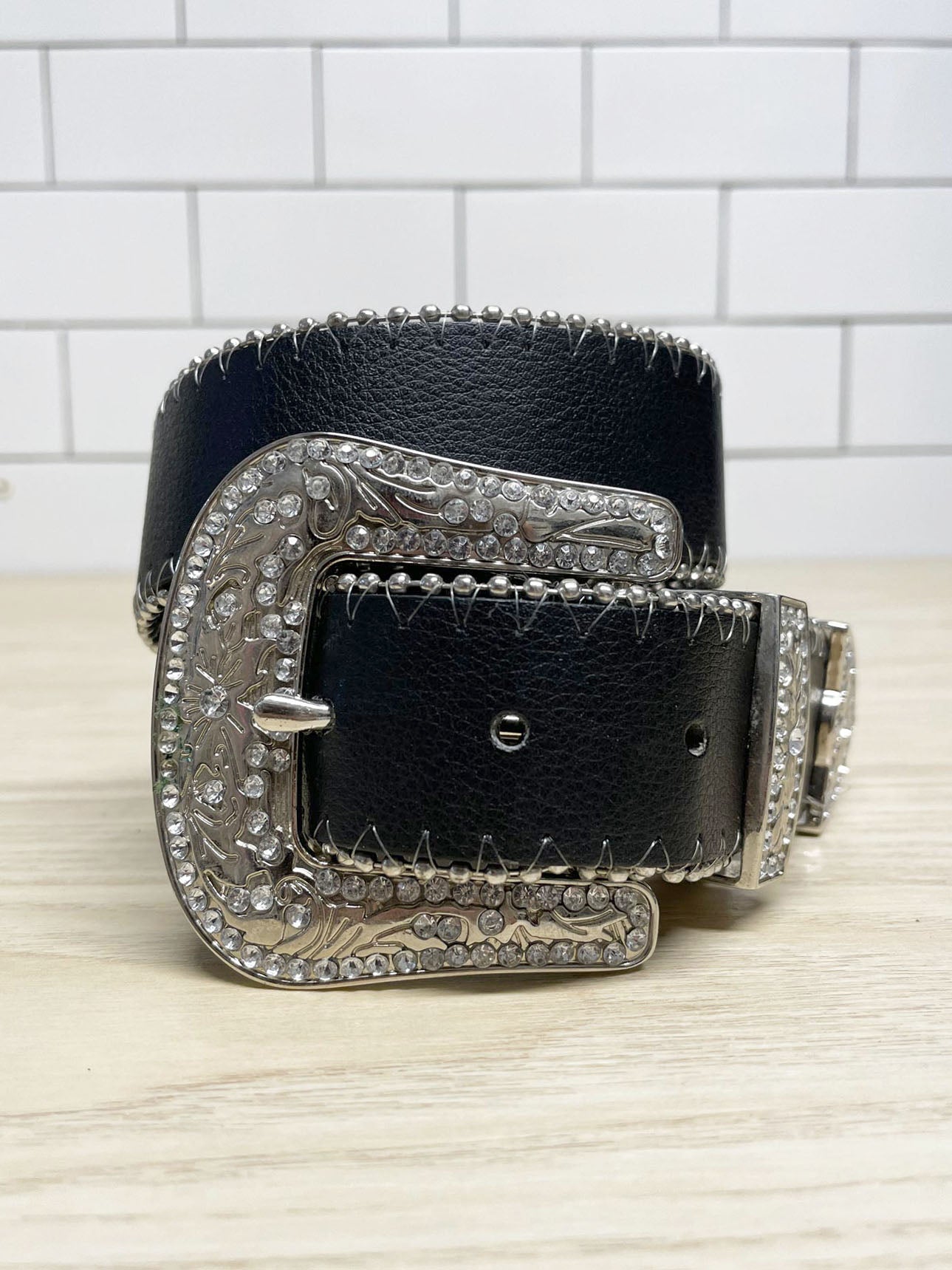 vintage western bedazzled metal tip belt