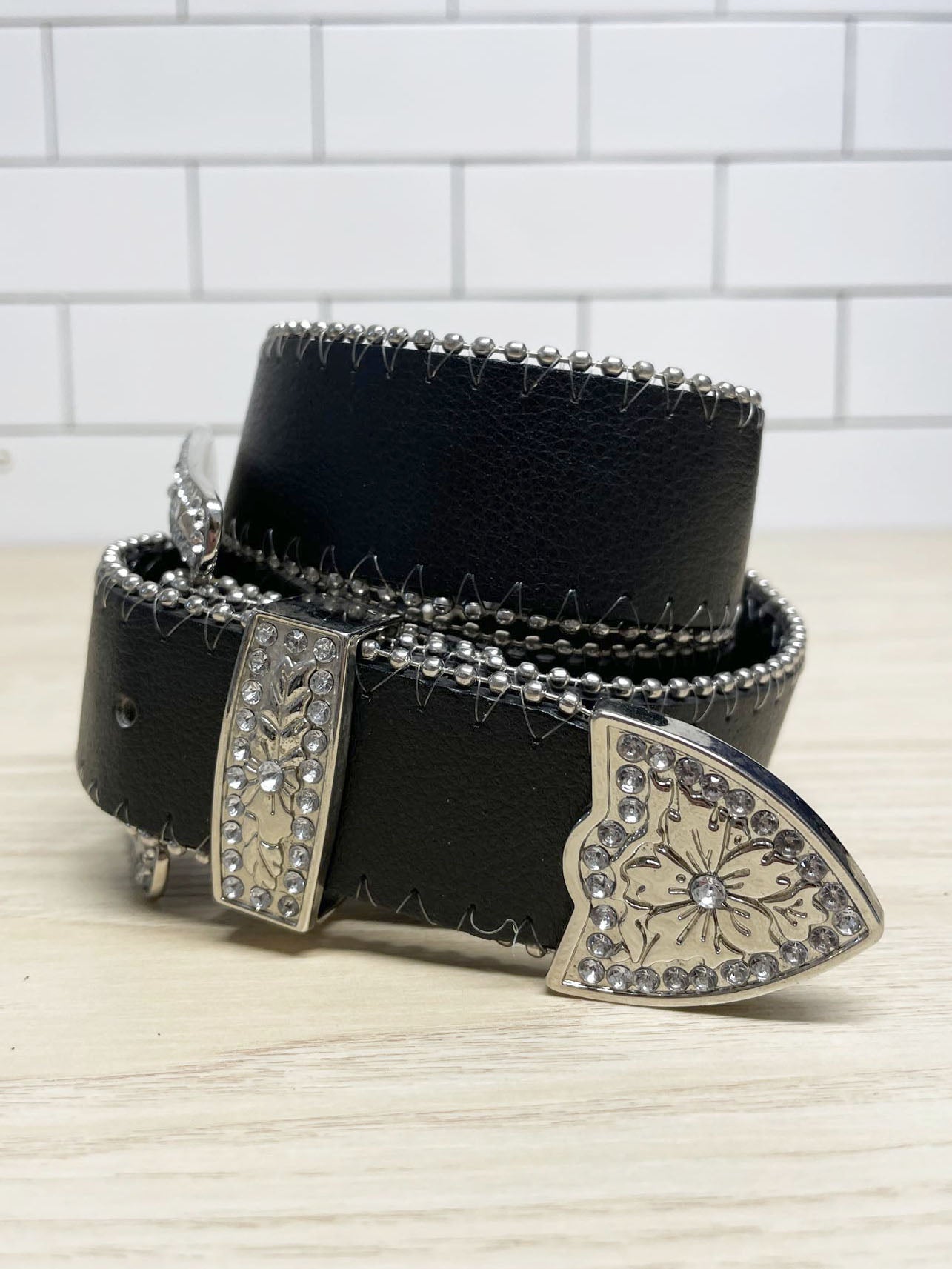 vintage western bedazzled metal tip belt