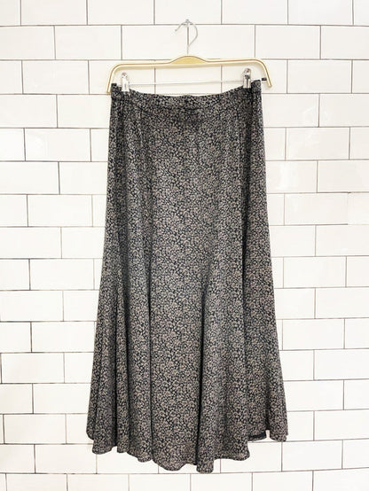 vintage 00s louben micro floral full twirl midi skirt | laura petites - good market thrift store