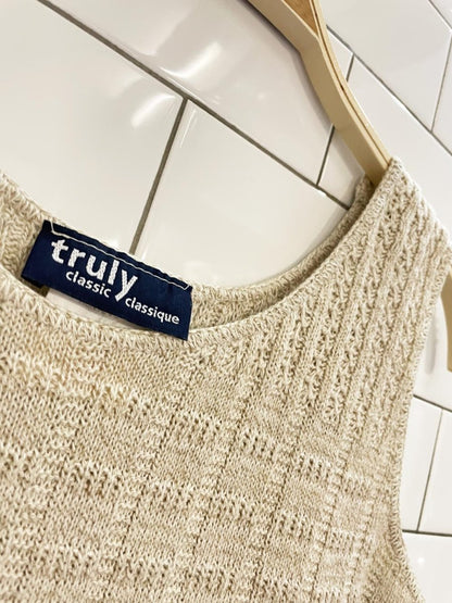 vintage 00s truly knit tank - good market thrift store