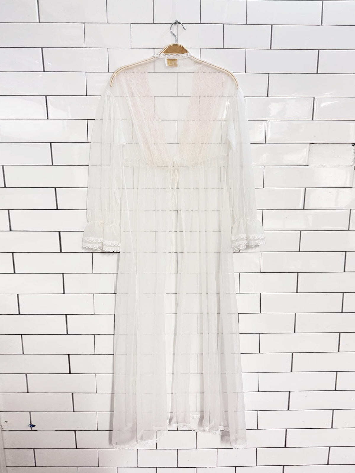 vintage ilise stevens lace trim chiffon robe