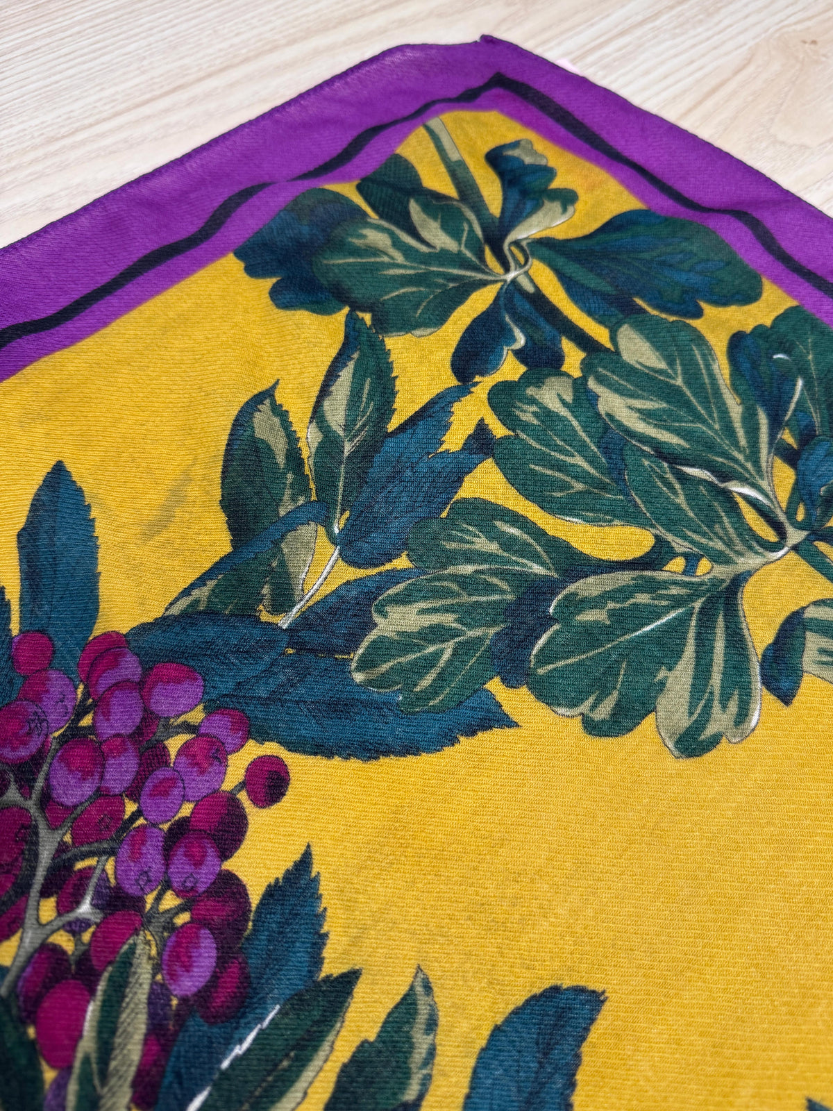 vintage perry ellis wool bird in nature square woven scarf