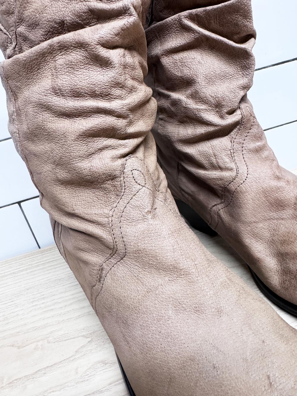 vintage 90s laredo slouchy soft leather western cowboy boot | made in Brazil
