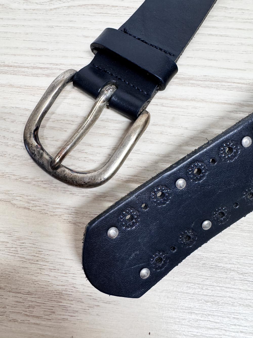 vintage 00s silver buckle studded leather belt | made in Italy