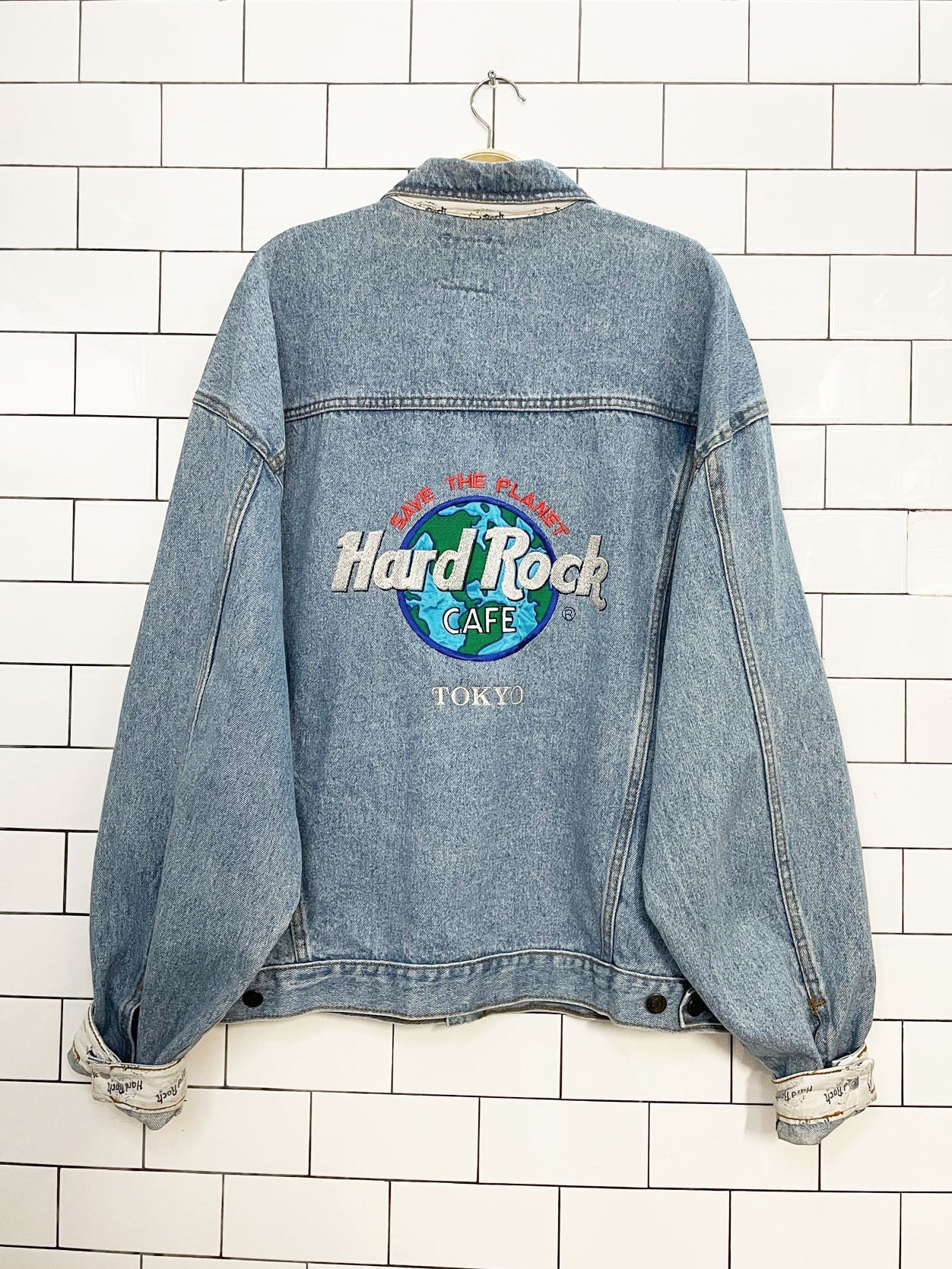 vintage 90s hard rock cafe tokyo denim trucker jacket | save the planet