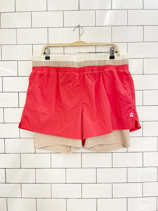 reebok milestone layered running short - good market thrift store