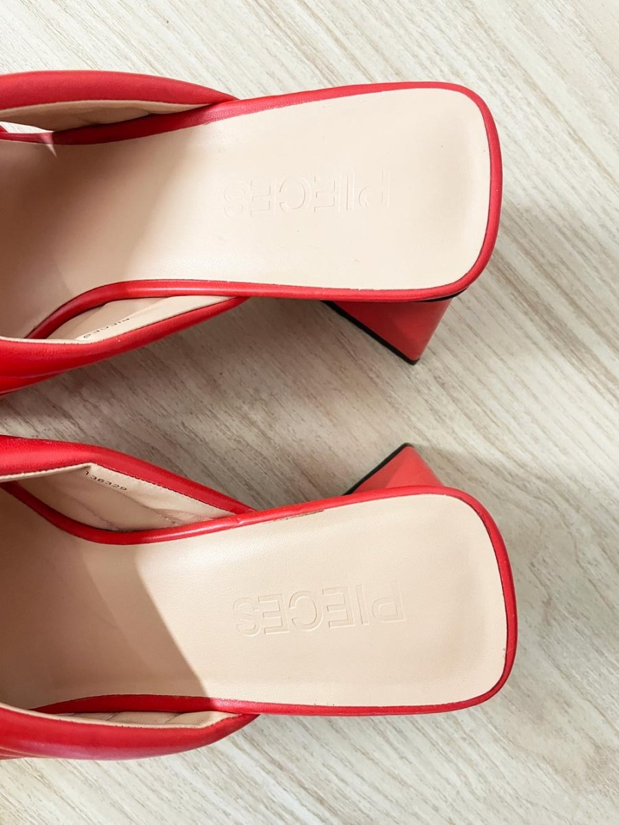 pieces 2025 julise padded heeled sandal - good market thrift store