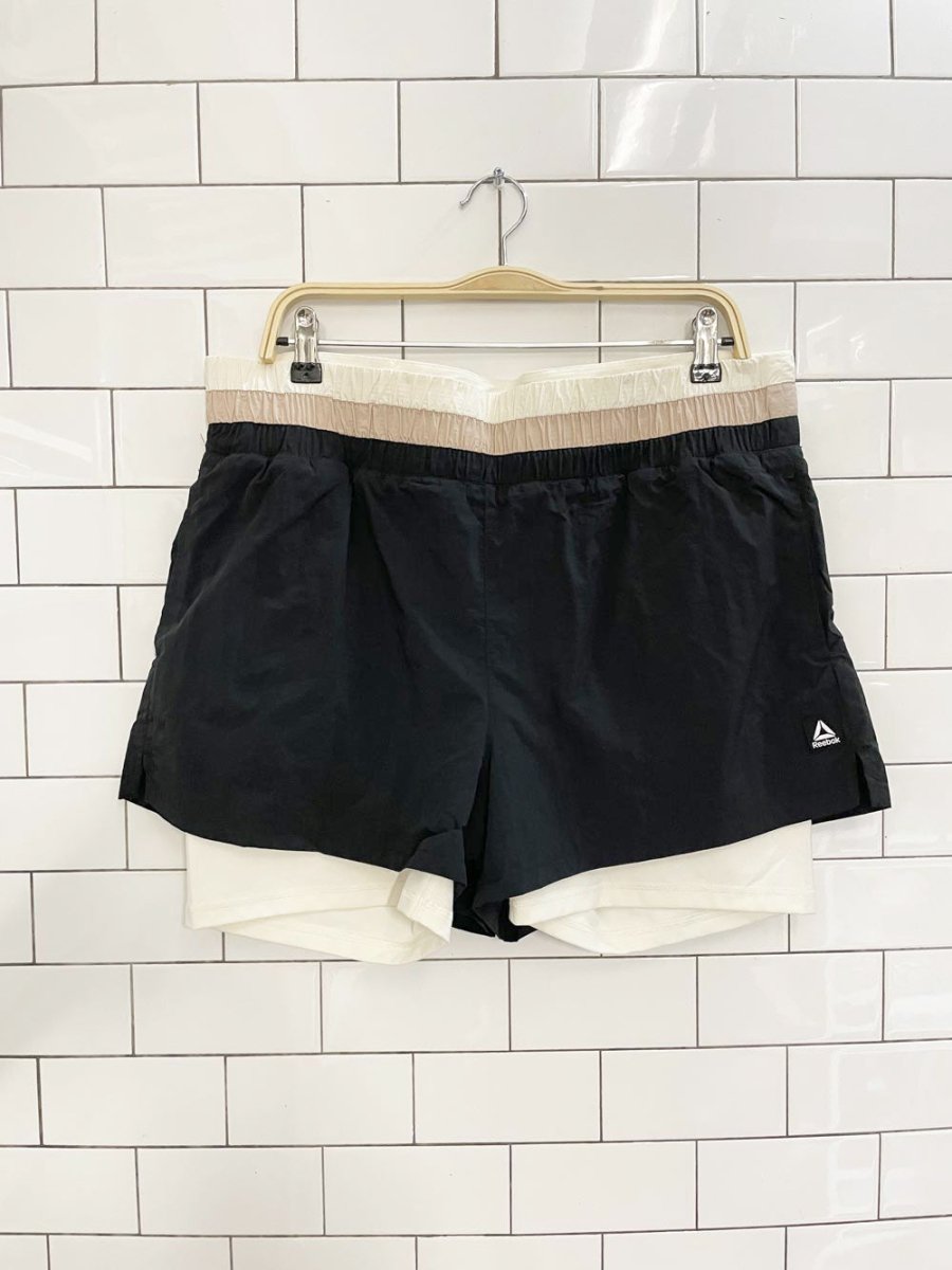 reebok milestone layered running short - good market thrift store