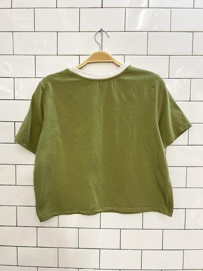 choose happy daisy boxy tee - good market thrift store