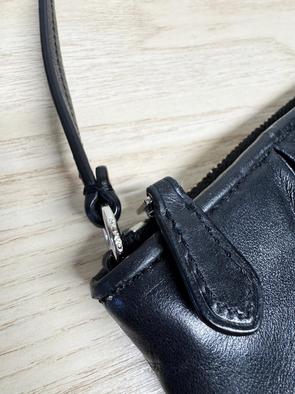 y2k coach madison leather wristlet mini bag
