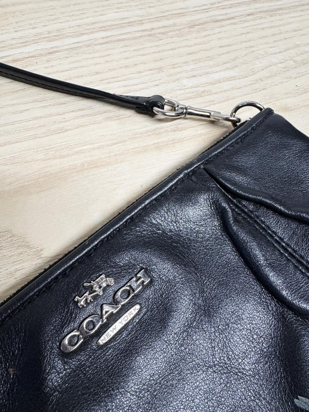 y2k coach madison leather wristlet mini bag