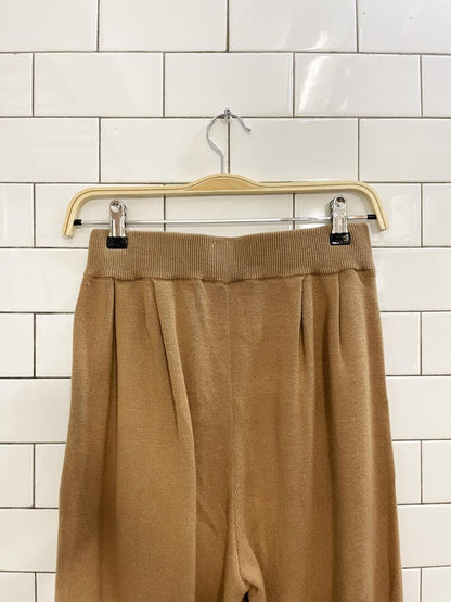 high rise knit pleated jogger pant - good market thrift store