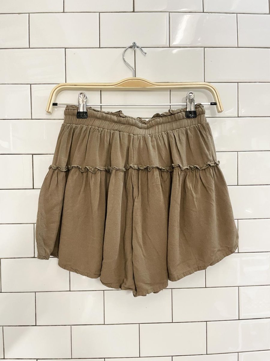 illa illa ruffle tie shorts - good market thrift store