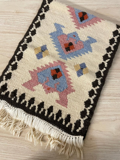 vintage 70s kilim rug / runner / wall hanging - good market thrift store