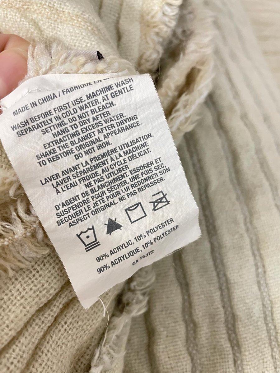 life at home cozy plus two tone throw blanket - good market thrift store