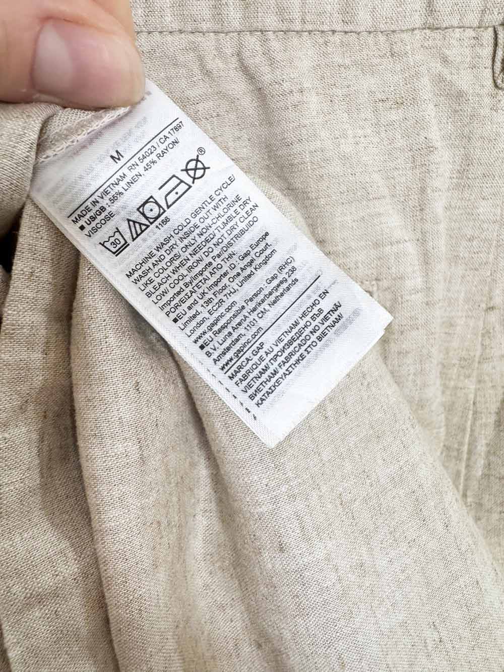 nwt gap linen-blend 365 high rise pleated short