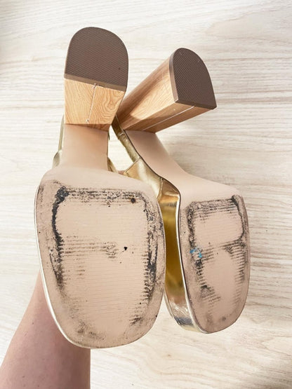 just fab 2024 bristol metallic block heeled sandals - good market thrift store