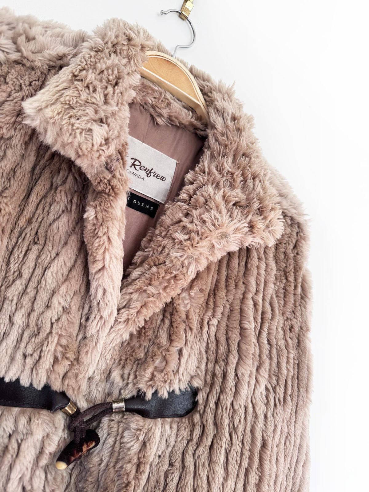 vintage 90s holt renfrew x geoffrey beene shaved mink fur toggle coat