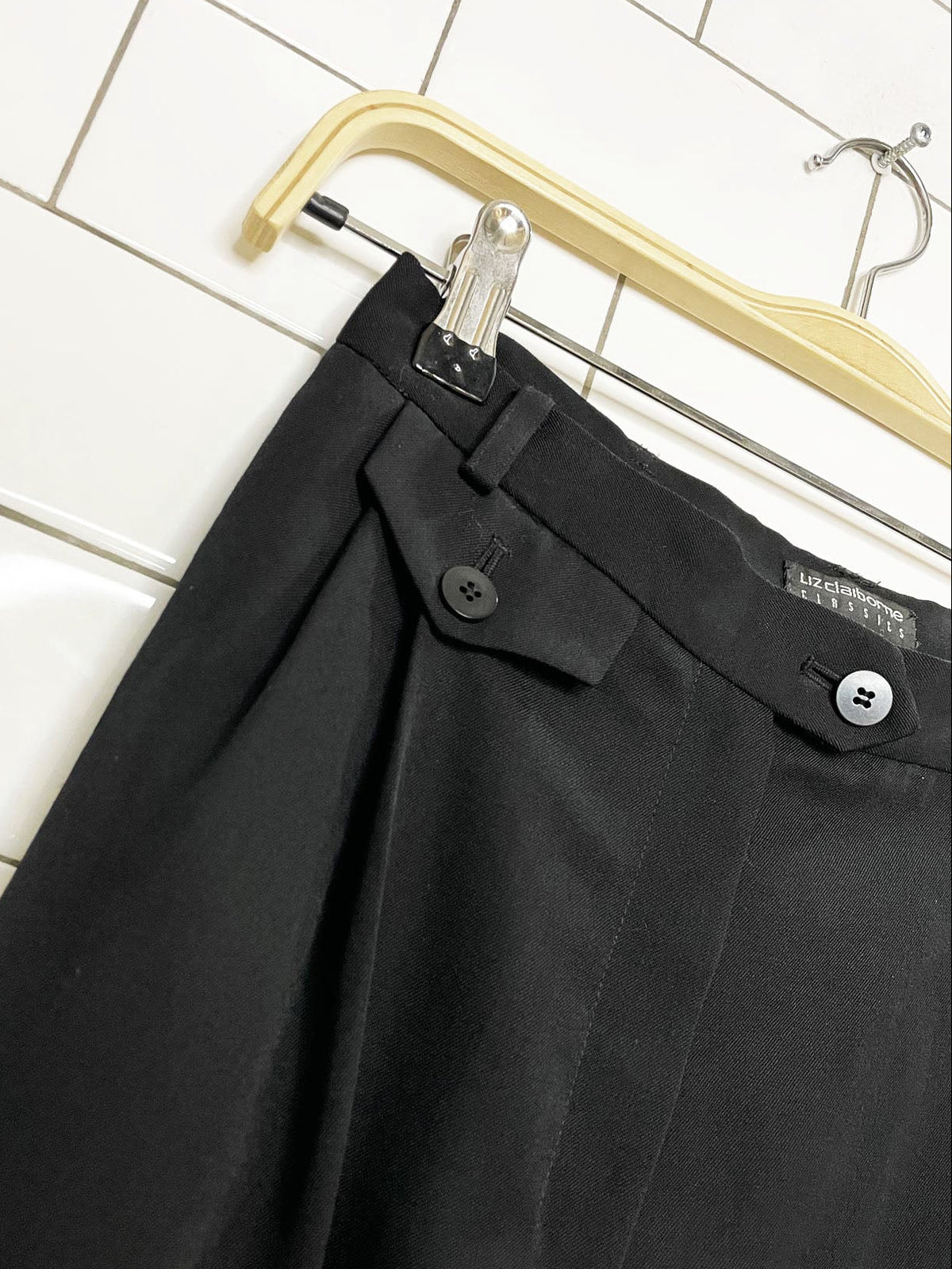 vintage liz claiborne 100% wool pleated high rise trousers