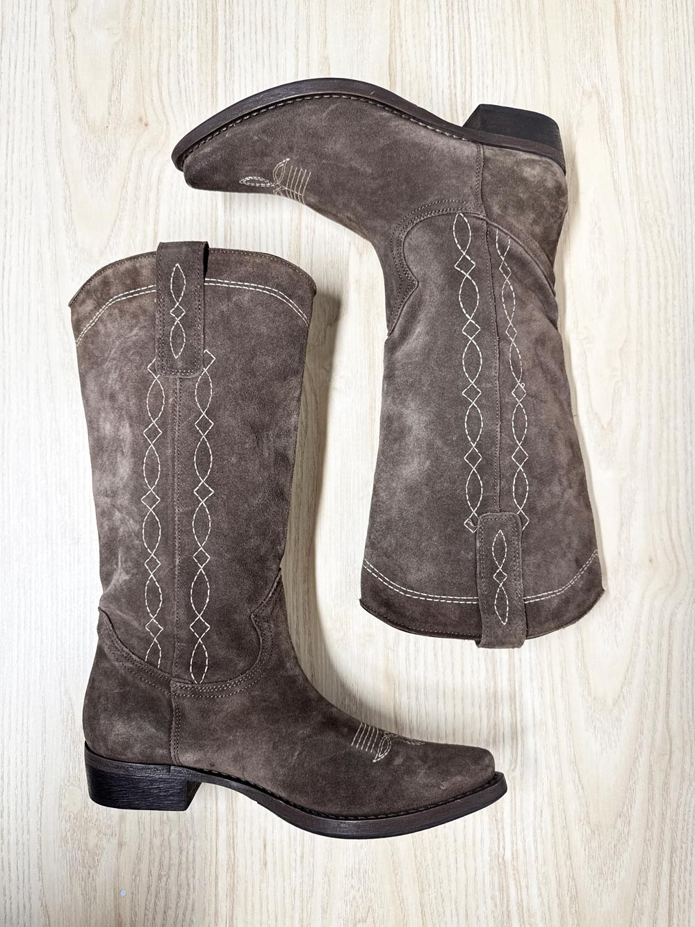 nwot alesya suede western stitch tall boots | cowboy | made in Italy