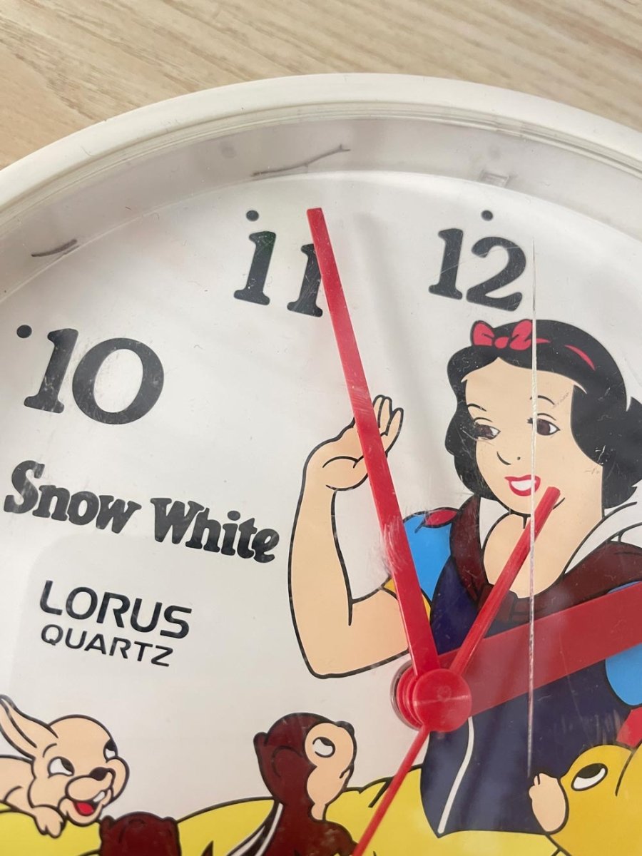 vintage disney snow white lorus quartz clock - good market thrift store