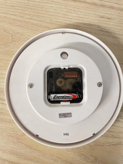 vintage disney snow white lorus quartz clock - good market thrift store