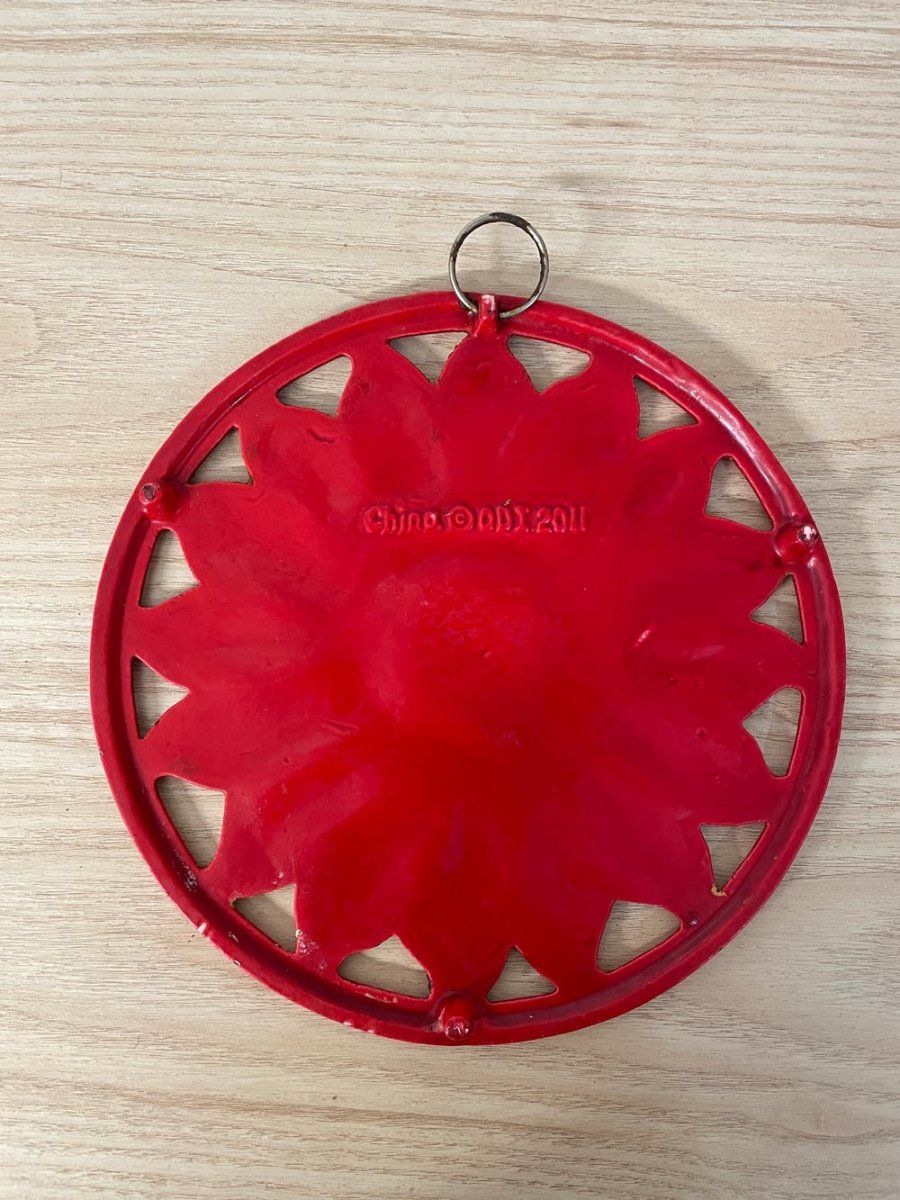 vintage 00s cast iron sun okasa pot trivet - good market thrift store