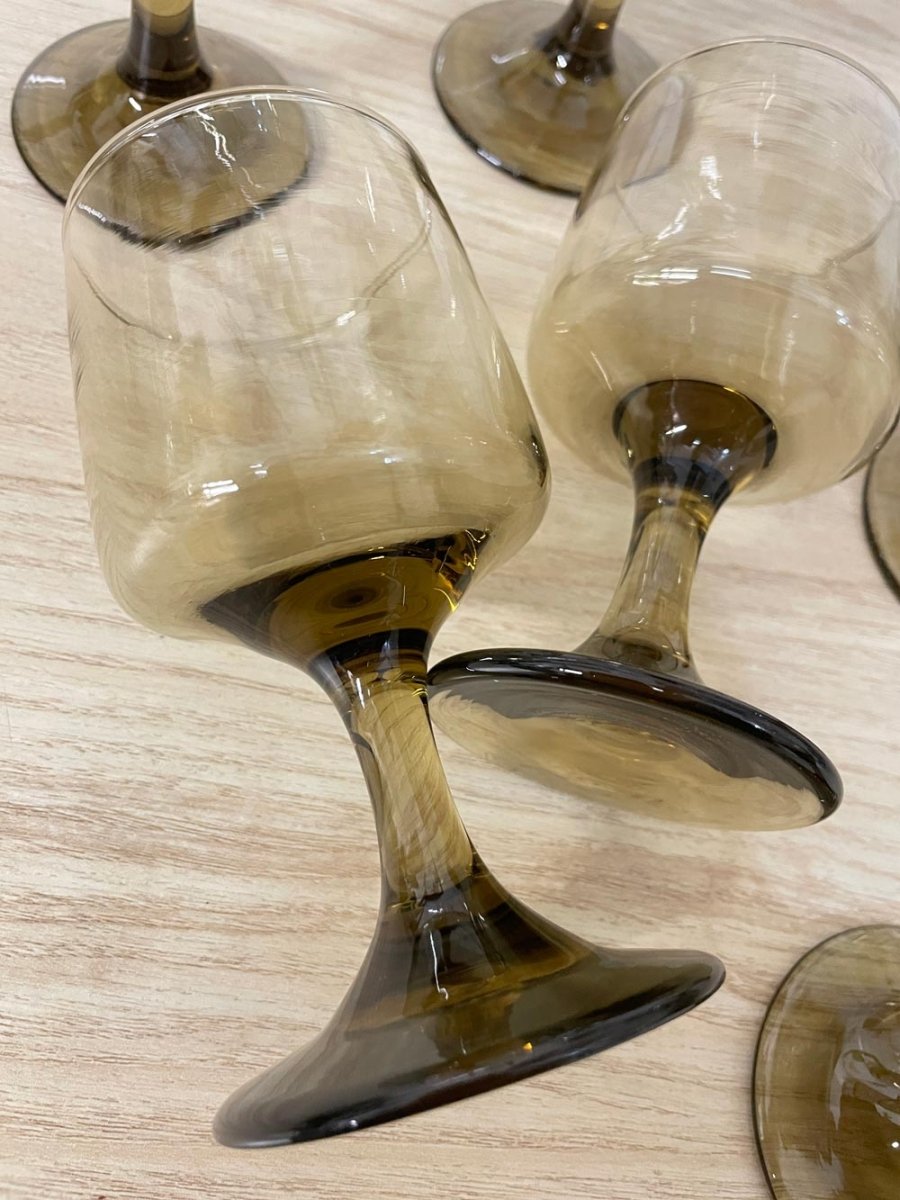 x6 vintage 60s mcm smoke glass wine glasses - good market thrift store