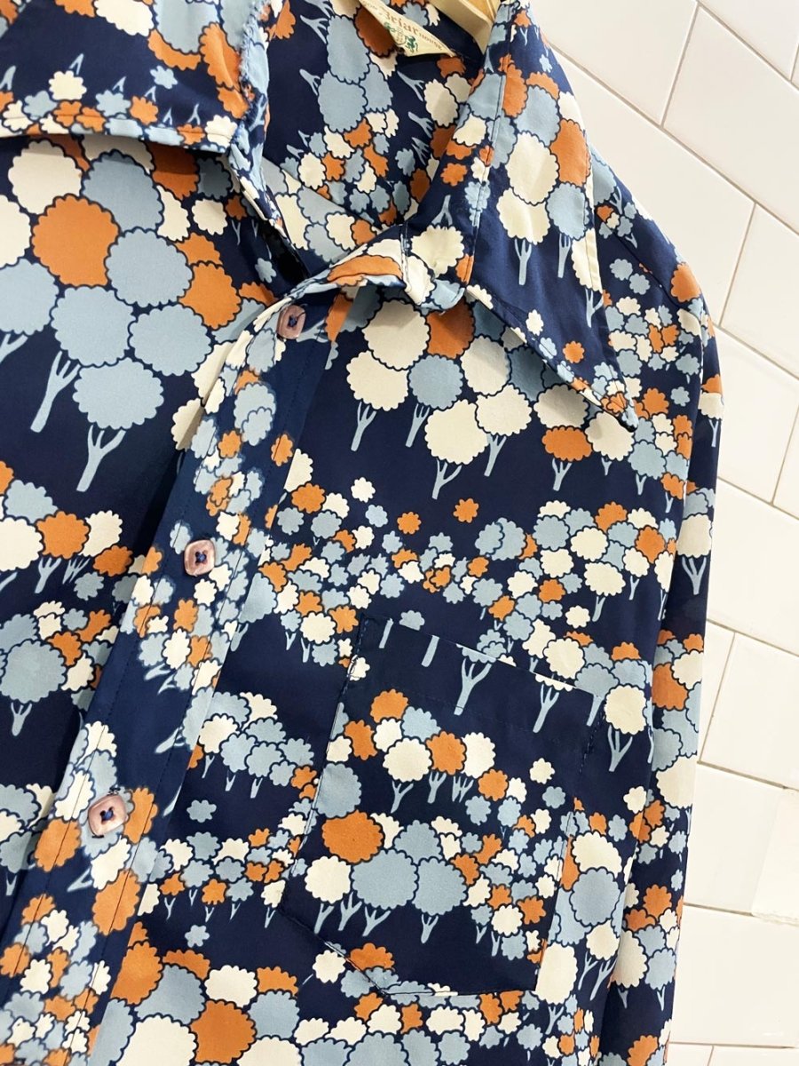 vintage 70s maison briar house daggar collar poly - satin shirt - good market thrift store