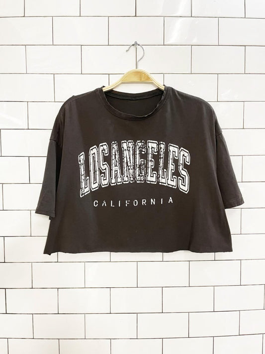 distressed LA california crop tee - good market thrift store