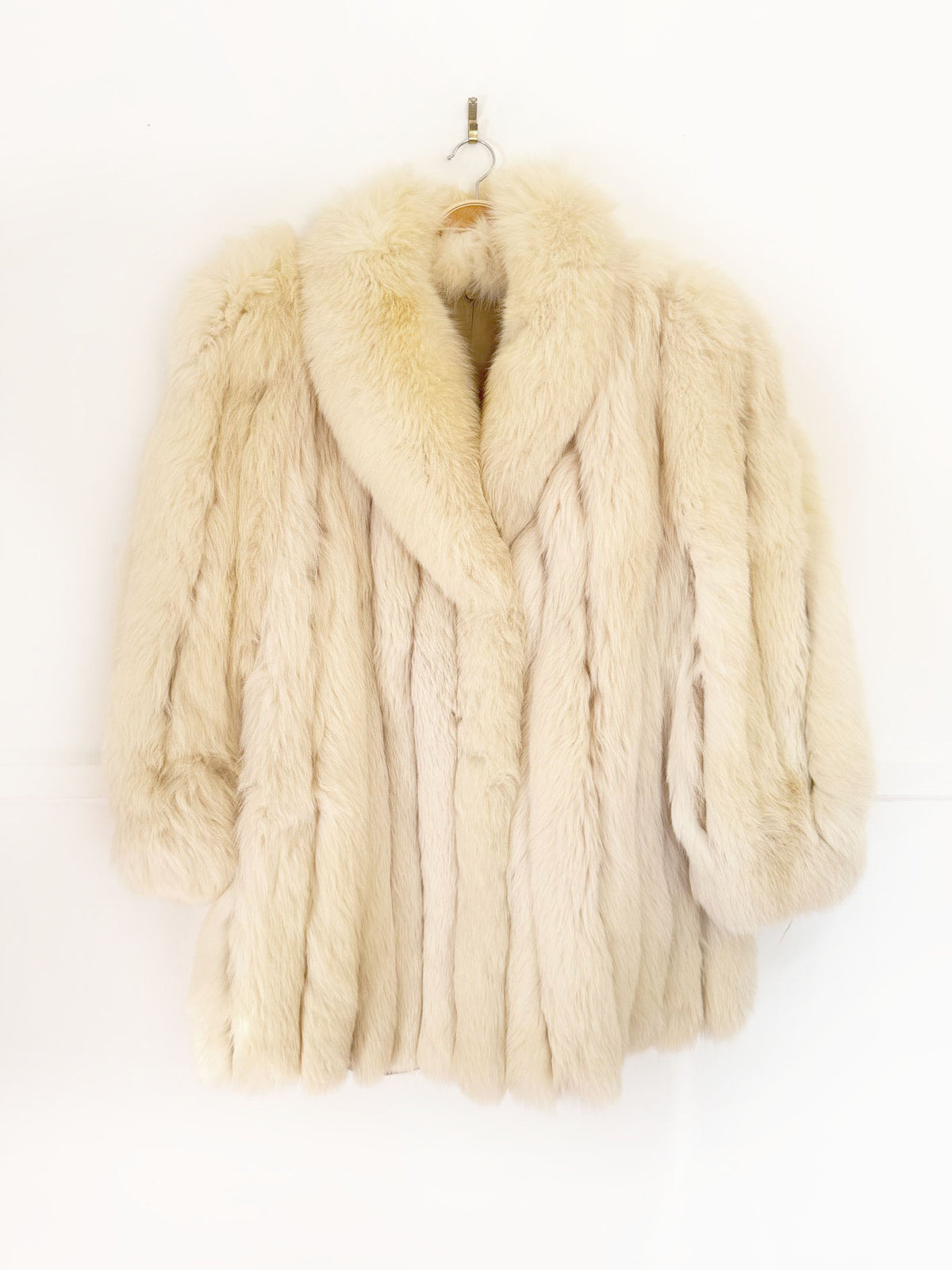 vintage 90s white arctic fox fur plush short coat